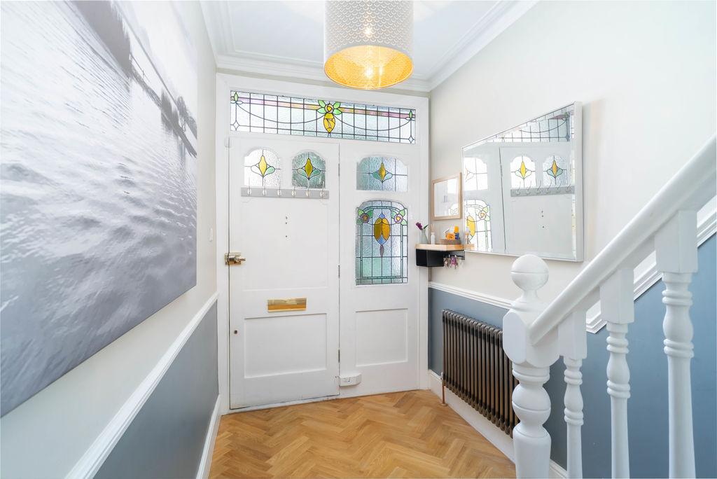 House in London - View 4