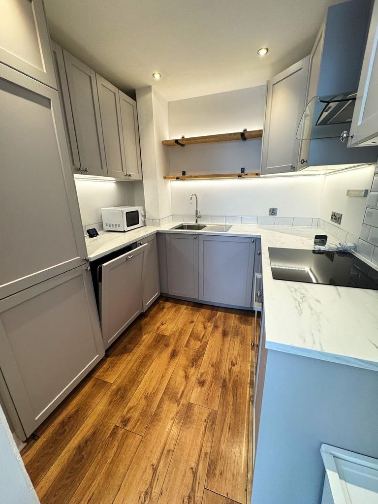 Apartment in Glasgow - View 4