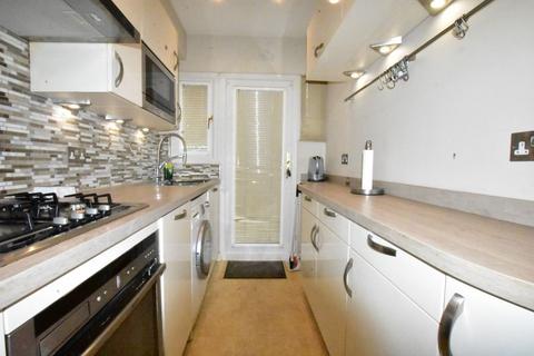 3 bedroom terraced house for sale, Leamington Crescent, Harrow