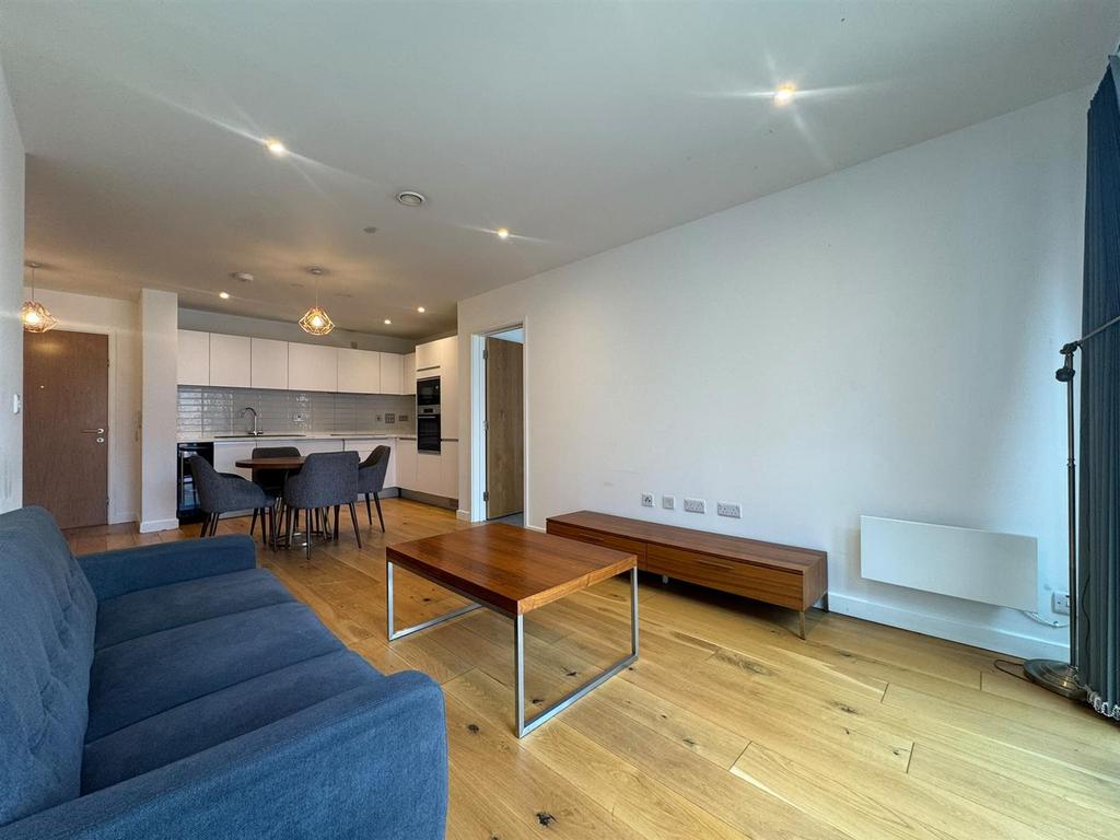 Apartment in Birmingham - View 5