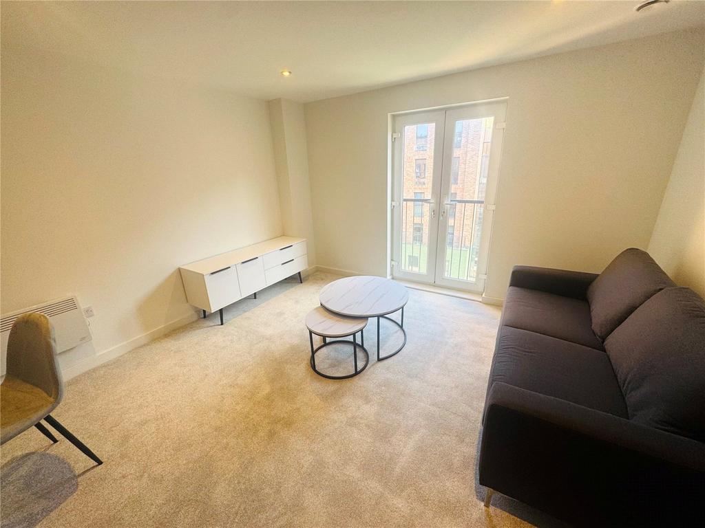 Apartment in Salford, Greater Manchester - View 3