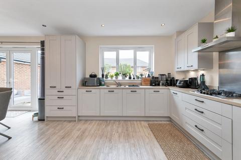 3 bedroom detached house for sale, Hampshire Road, Royston SG8