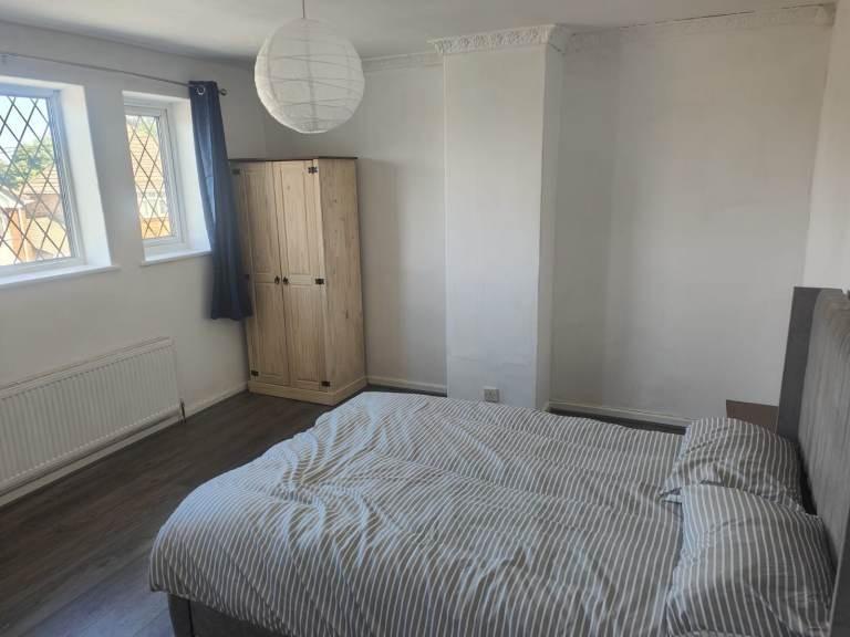 House in Stirchley - View 2