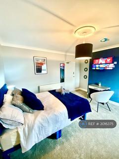 1 bedroom in a house share to rent, Railway Road, Greater Manchester, WA3
