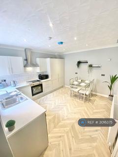 1 bedroom in a house share to rent, Railway Road, Greater Manchester, WA3