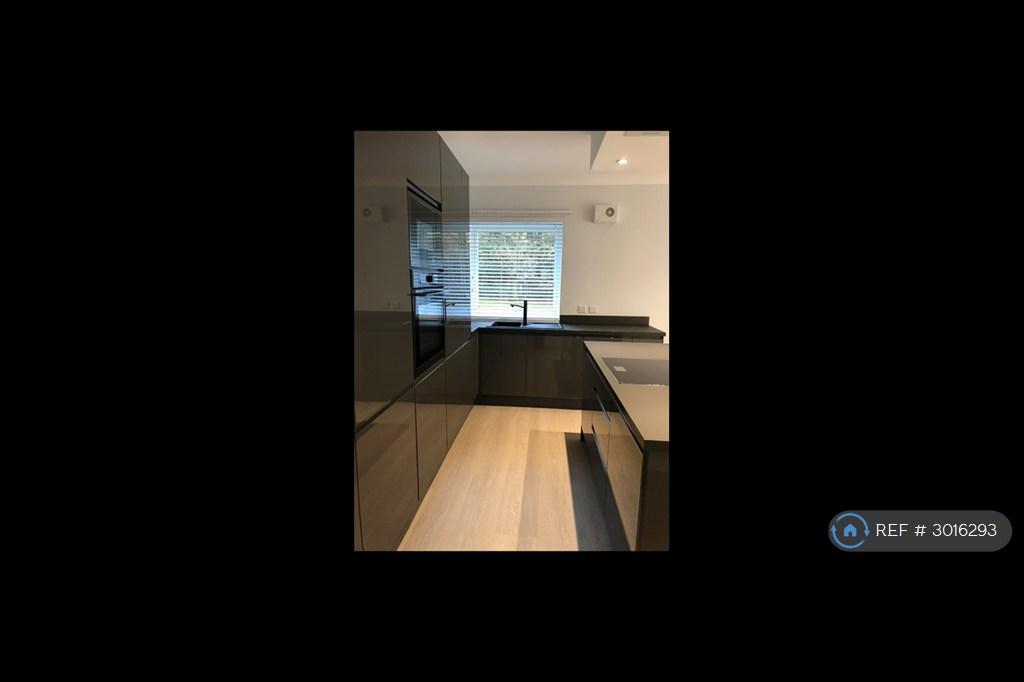 Apartment in Glasgow - View 4