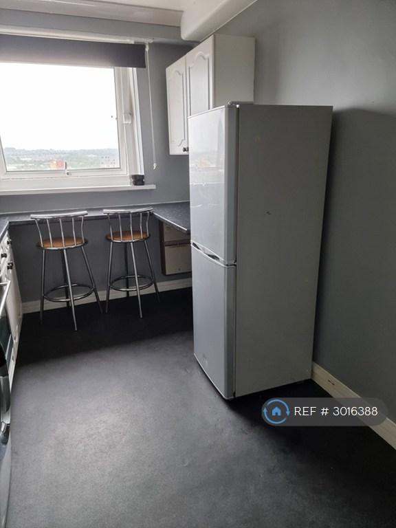 Apartment in Leeds, West Yorkshire - More