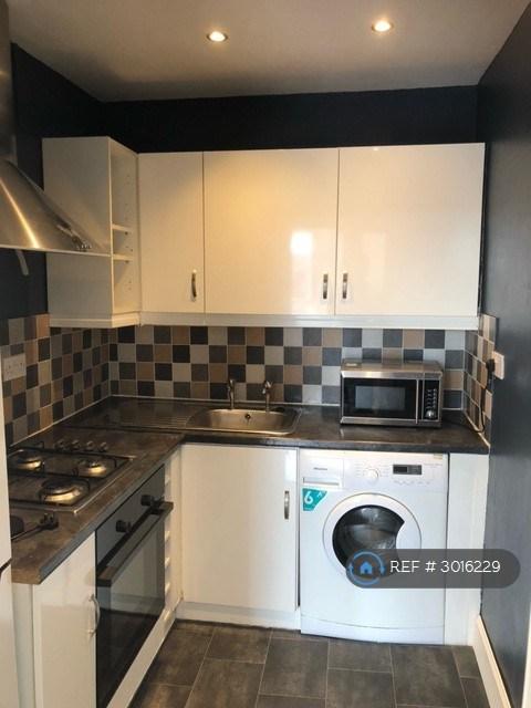 Apartment in Glasgow - View 5