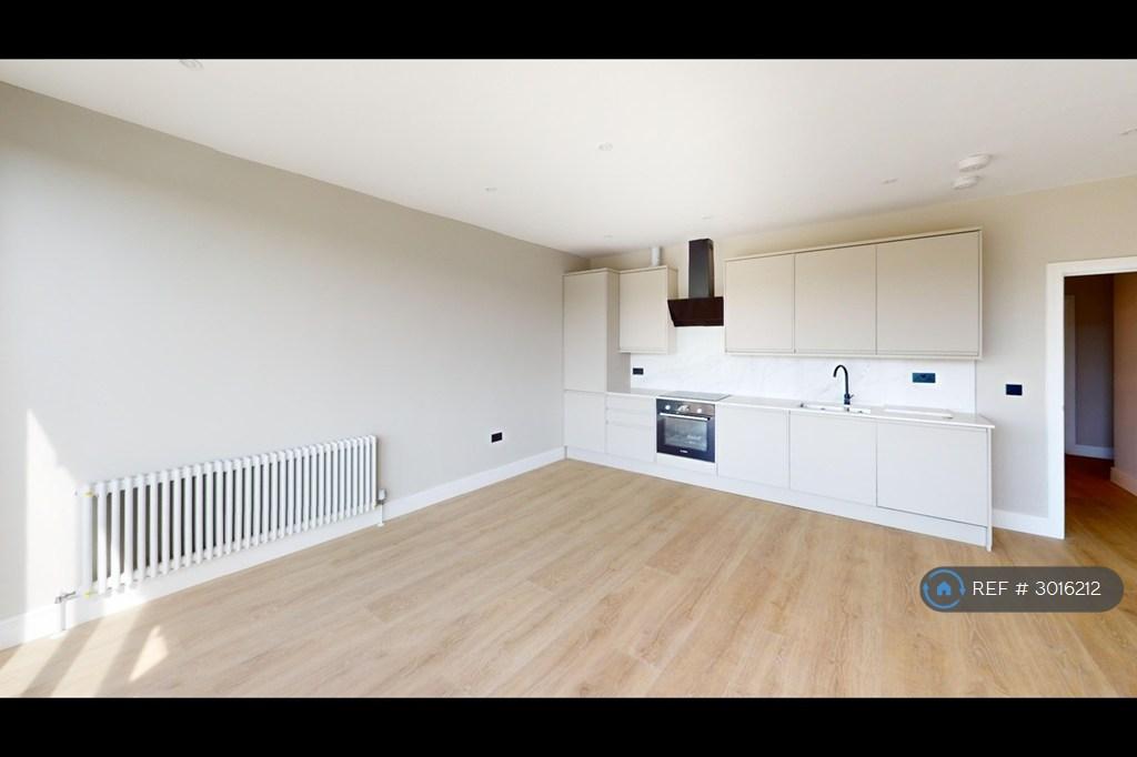 Apartment in London - View 2