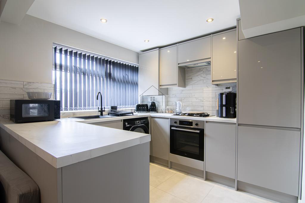 House in Leicester - View 3
