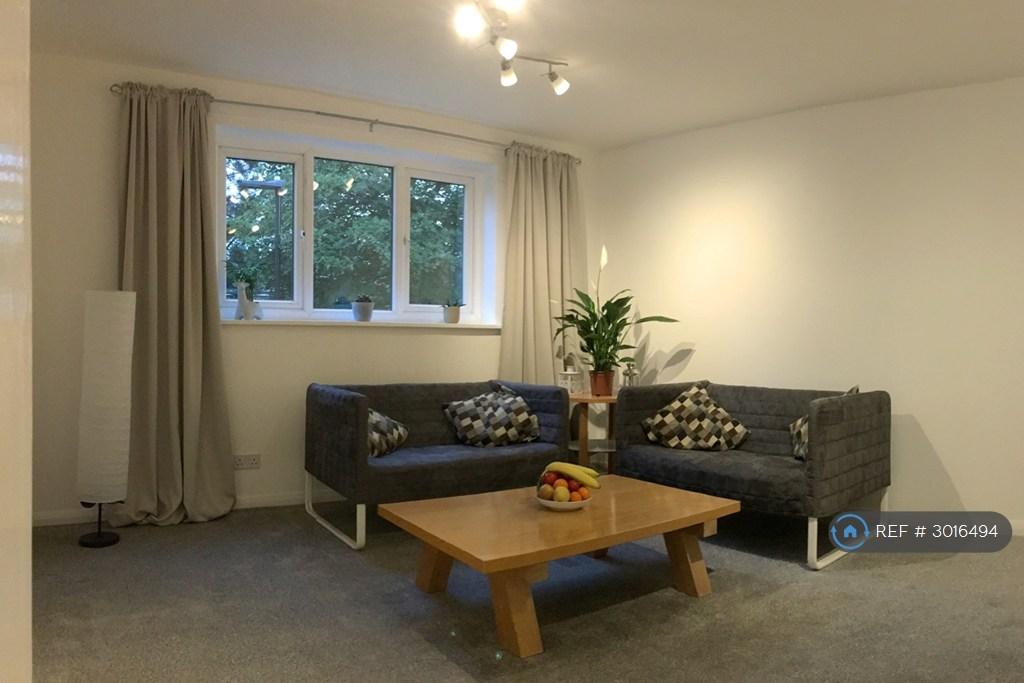 Apartment in Sheffield, South Yorkshire - View 3