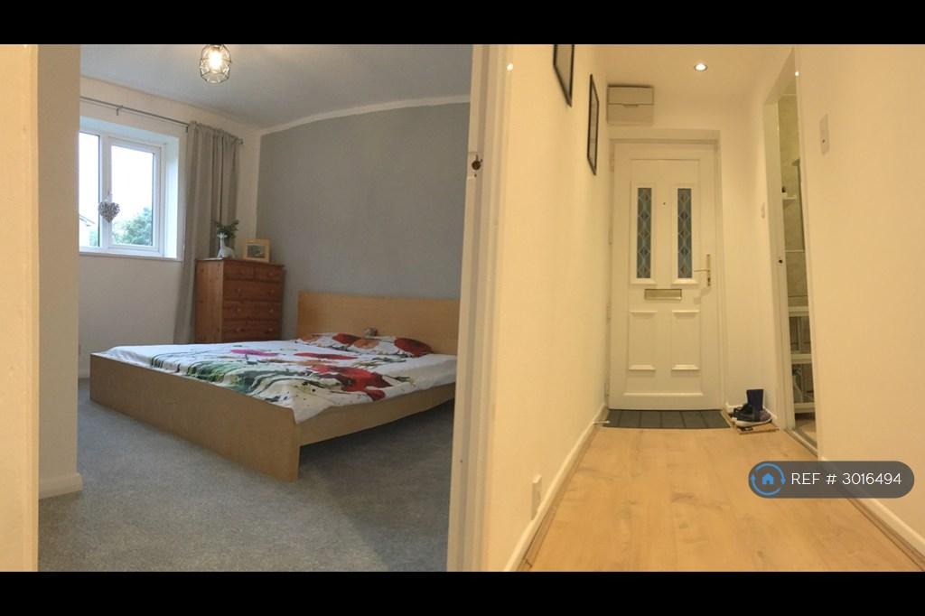 Apartment in Sheffield, South Yorkshire - View 5