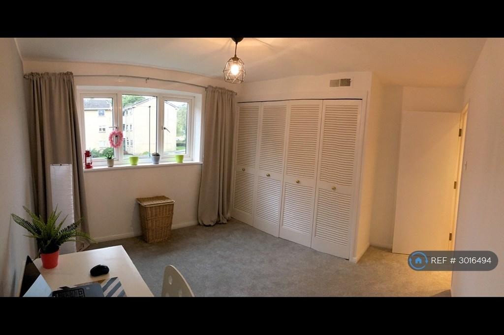 Apartment in Sheffield, South Yorkshire - More