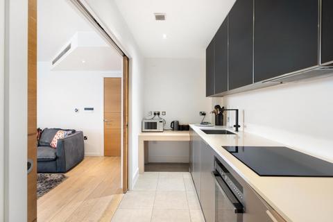 2 bedroom flat to rent, Fountain House, The Boulevard, London, SW6