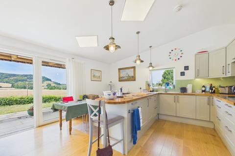 2 bedroom bungalow to rent, Lea, Ross-on-Wye, Herefordshire, HR9