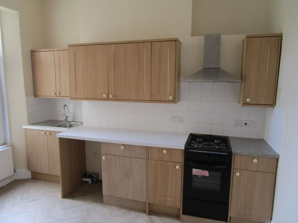 Apartment in Plymouth - View 2