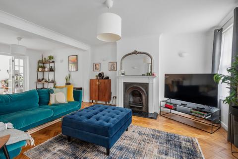 3 bedroom terraced house for sale, St Pauls Road, Islington, London, N1