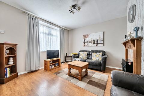 2 bedroom terraced house for sale, Fortin Way, South Ockendon, RM15 5NG
