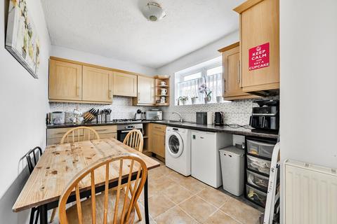 2 bedroom terraced house for sale, Fortin Way, South Ockendon, RM15 5NG