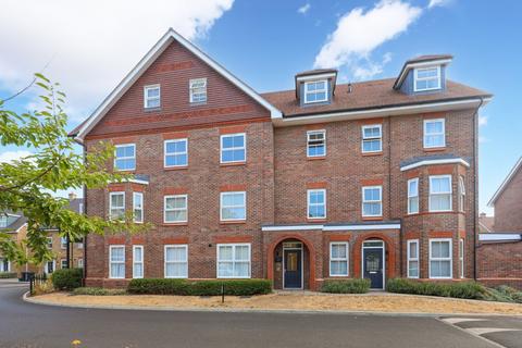 1 bedroom apartment for sale, Albright Gardens, Walton-on-Thames, Surrey, KT12