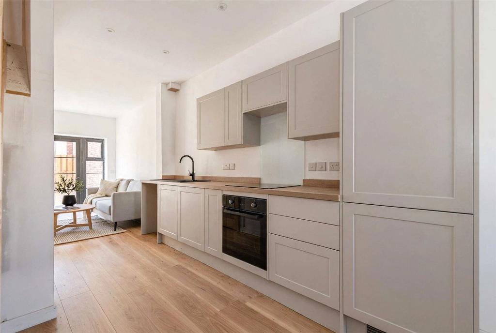 House in Bridgwater, Eastover, Somerset