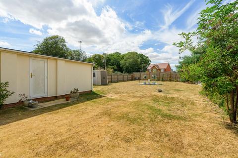 4 bedroom detached bungalow for sale, Bourne Hill, Ipswich IP2