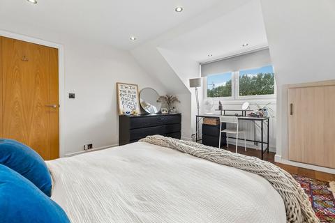 1 bedroom flat for sale, Goldhawk Road, Hammersmith W6