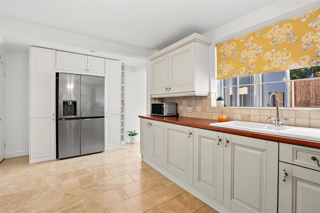 House in Nottingham - View 5