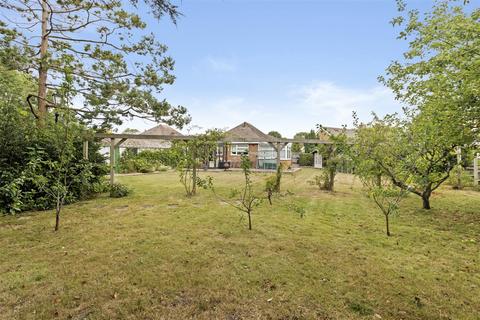 3 bedroom detached bungalow for sale, Caburn Way, Hailsham