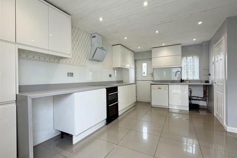 3 bedroom terraced house for sale, Wellbrookside, Peterchurch, Hereford