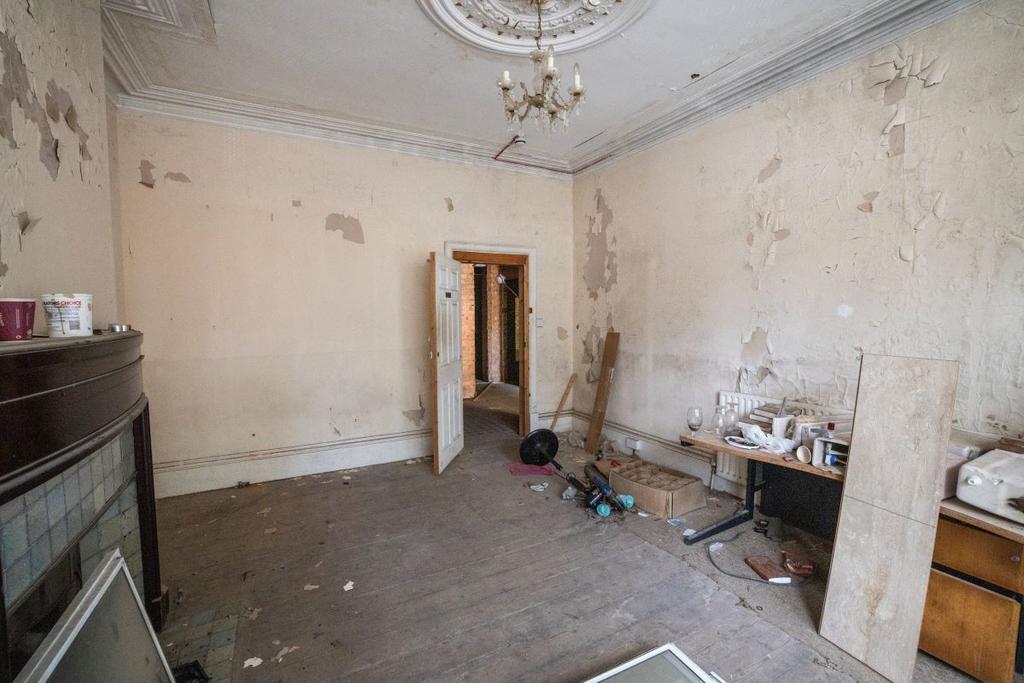 House in Leicester - More