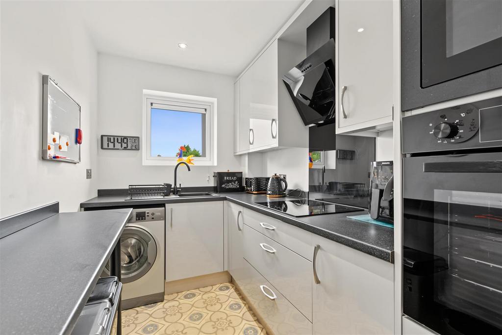 Apartment in Nottingham - View 3
