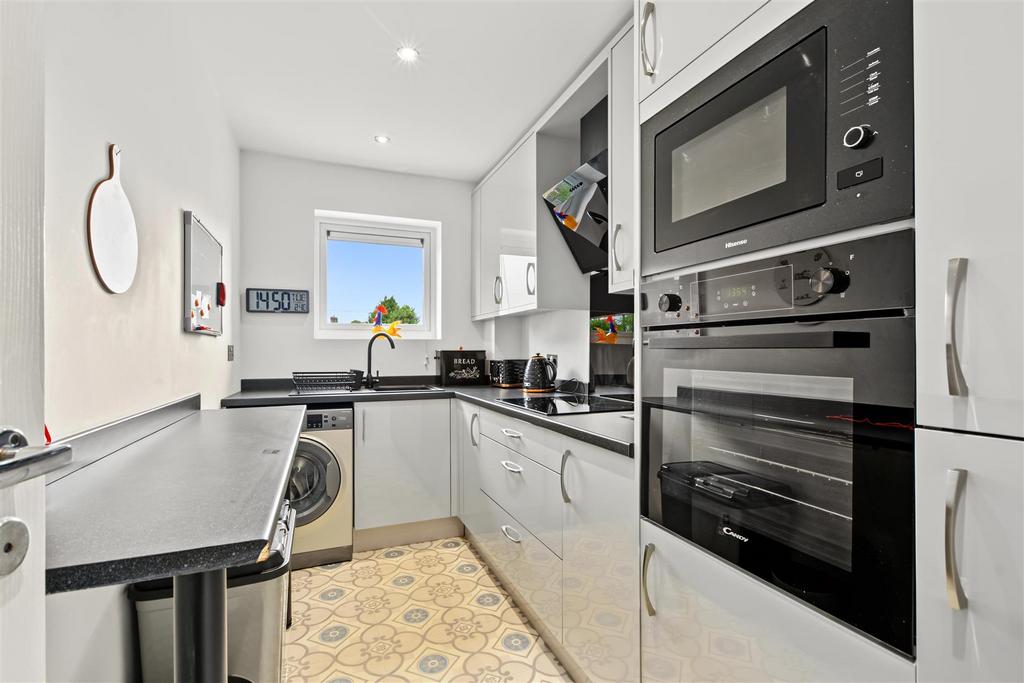 Apartment in Nottingham - View 4