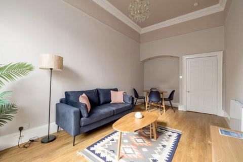 2 bedroom flat to rent, Abercromby Place, New Town, Edinburgh