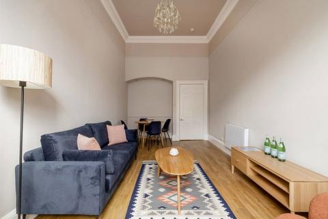 2 bedroom flat to rent, Abercromby Place, New Town, Edinburgh