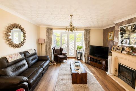 4 bedroom end of terrace house for sale, Julia Gardens, Barking IG11