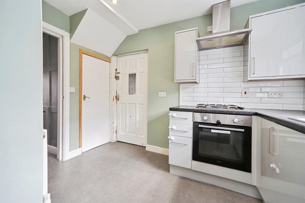 House in Leeds, Round Hill, Stanningley - View 5