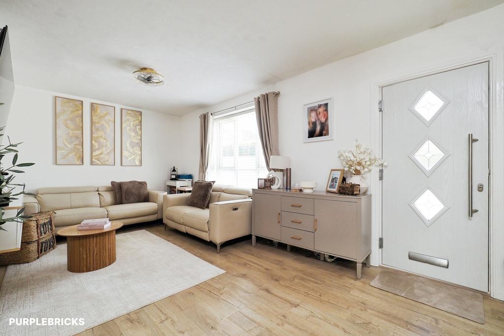 House in Nottingham - View 4