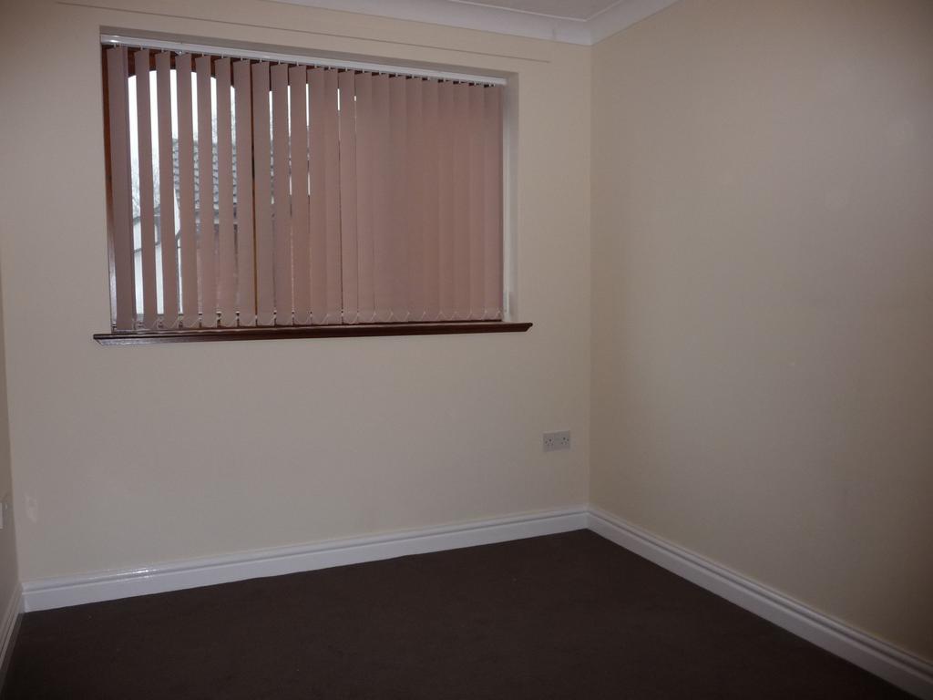 Apartment in Sutton Coldfield - View 5