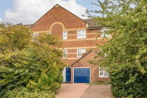 5 bedroom terraced house for sale, Plough Way, London SE16