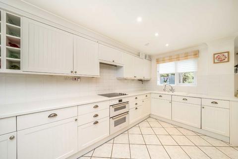 5 bedroom terraced house for sale, Plough Way, London SE16