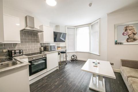 1 bedroom flat to rent, 5 West End Terrace, Southport PR8