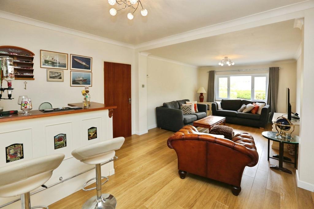 House in Eastleigh - View 2