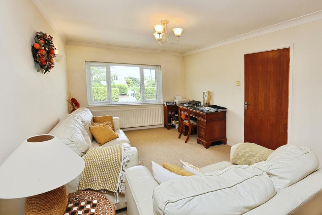 House in Eastleigh - View 5