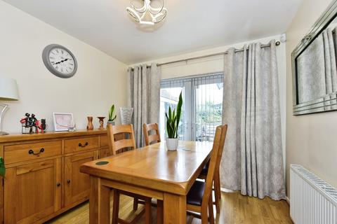 4 bedroom semi-detached house for sale, Rosegarth Avenue, Aston, Sheffield, South Yorkshire, S26