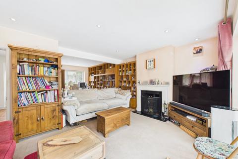 3 bedroom semi-detached house for sale, Frensham Road, Crowthorne, Berkshire, RG45