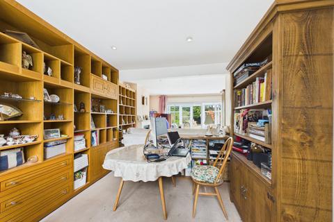 3 bedroom semi-detached house for sale, Frensham Road, Crowthorne, Berkshire, RG45