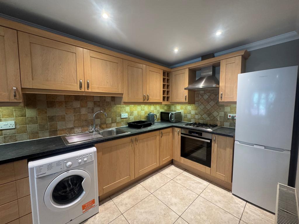 Apartment in Bournemouth, Westbourne - View 3