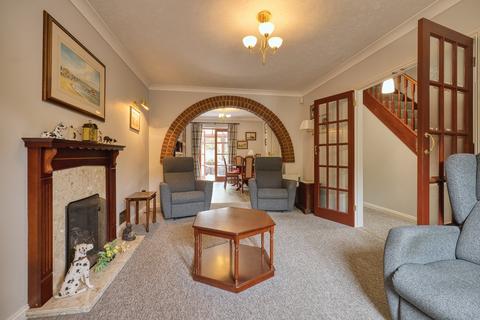 4 bedroom detached house for sale, Bridleway Gardens, Broadstairs, Kent, CT10