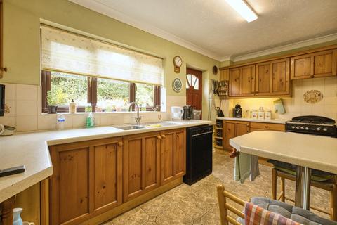 4 bedroom detached house for sale, Bridleway Gardens, Broadstairs, Kent, CT10